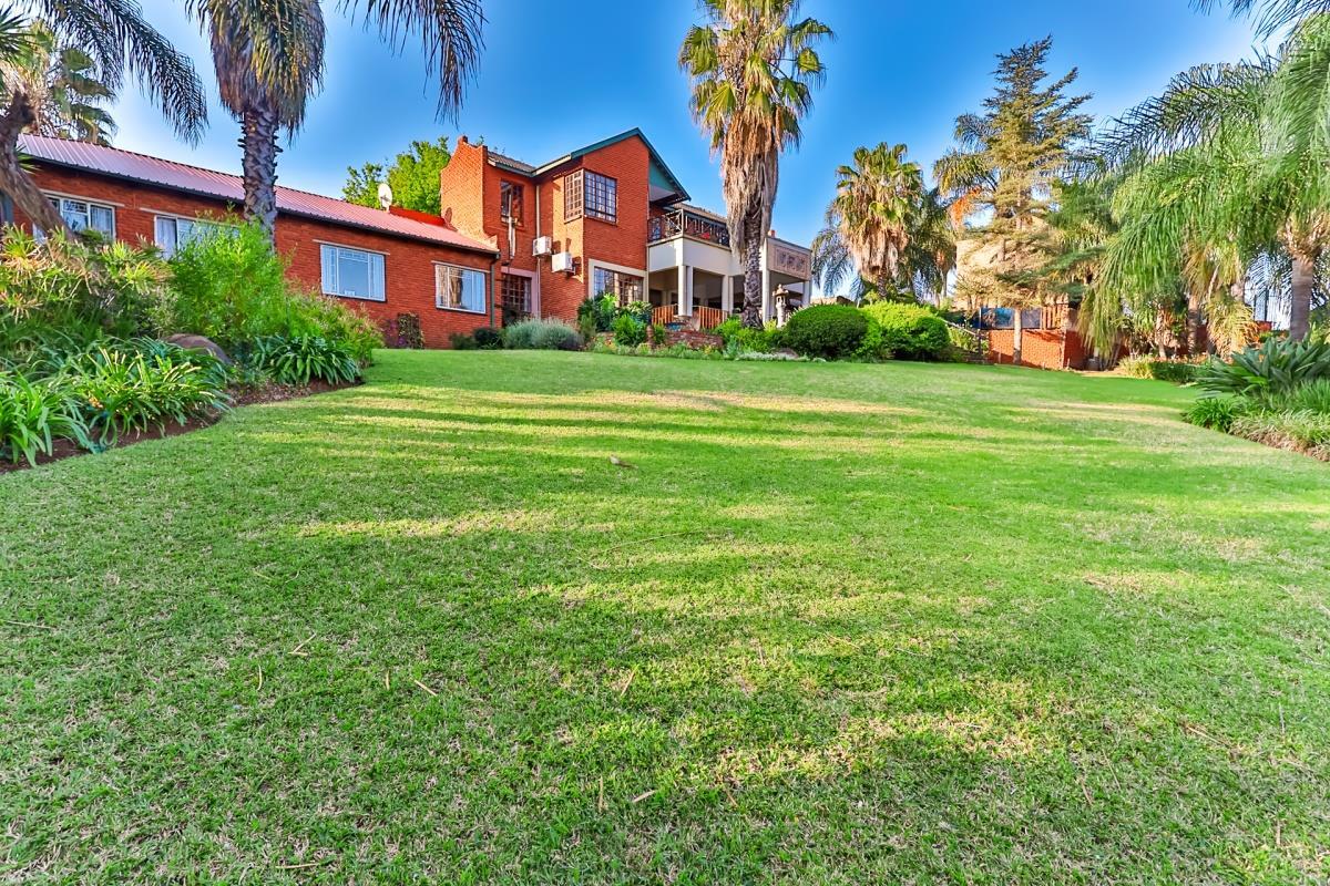 4 Bedroom House in Ifafi
