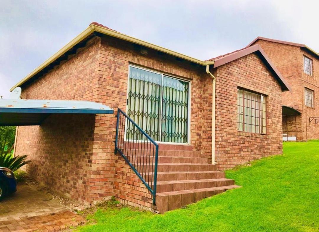 2 Bedroom Townhouse in Elandspark