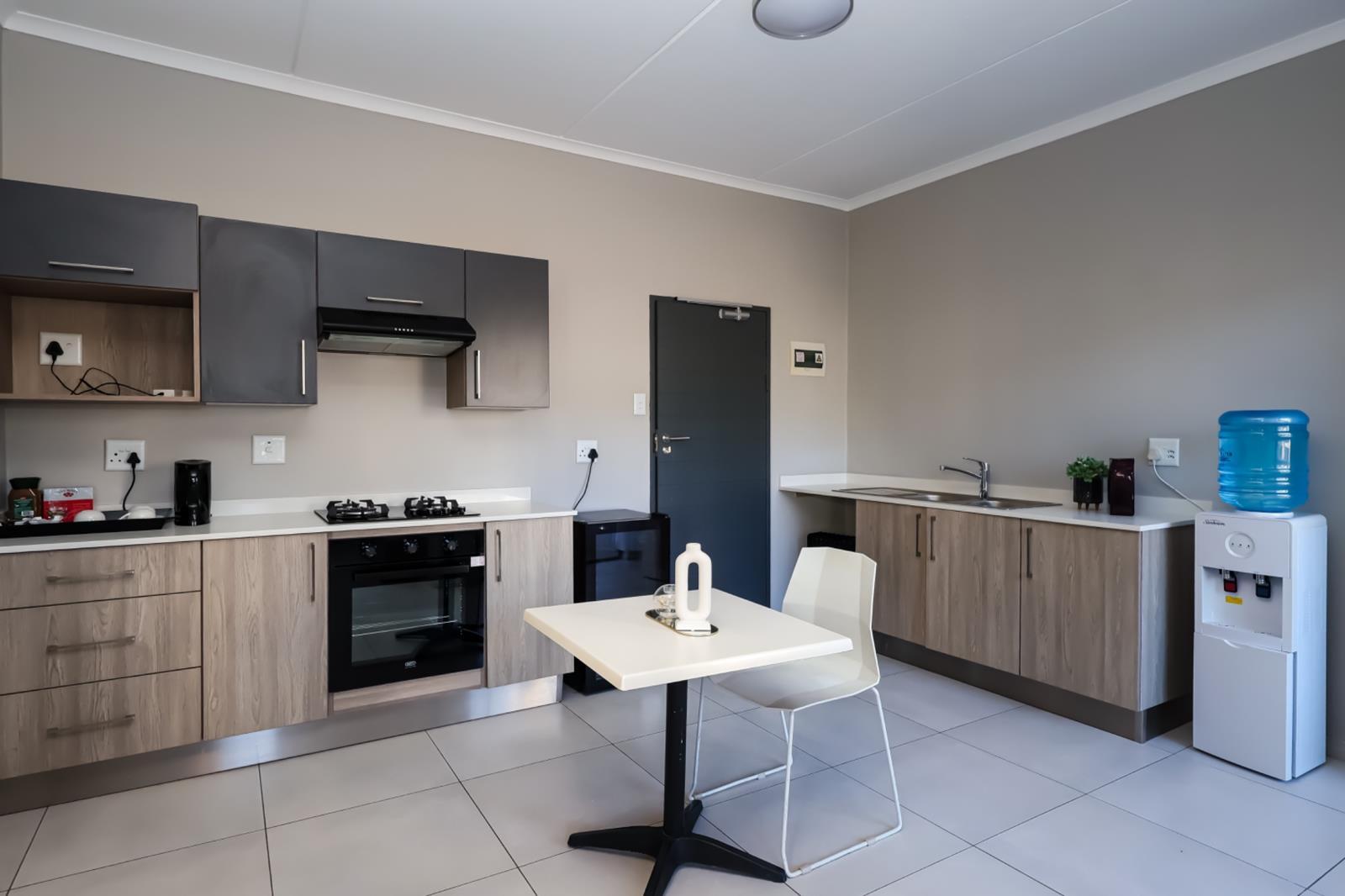 1 Bedroom Apartment in Carlswald Estate