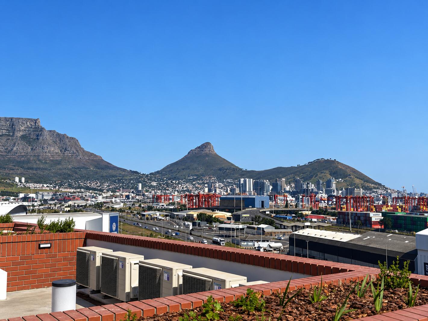 1 Bedroom Apartment in Paarden Eiland