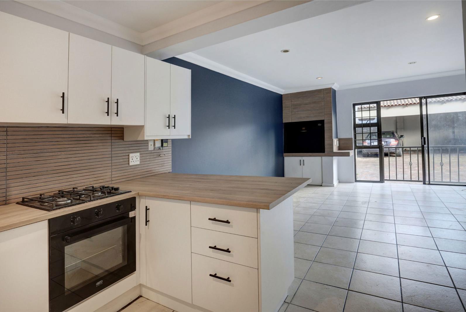 2 Bedroom Apartment in George Central
