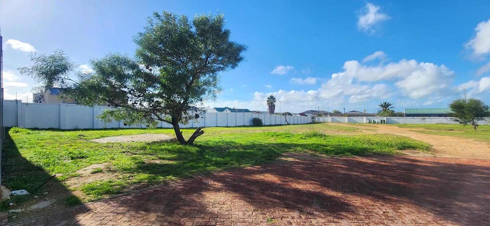 422 m² Land available in Bredasdorp