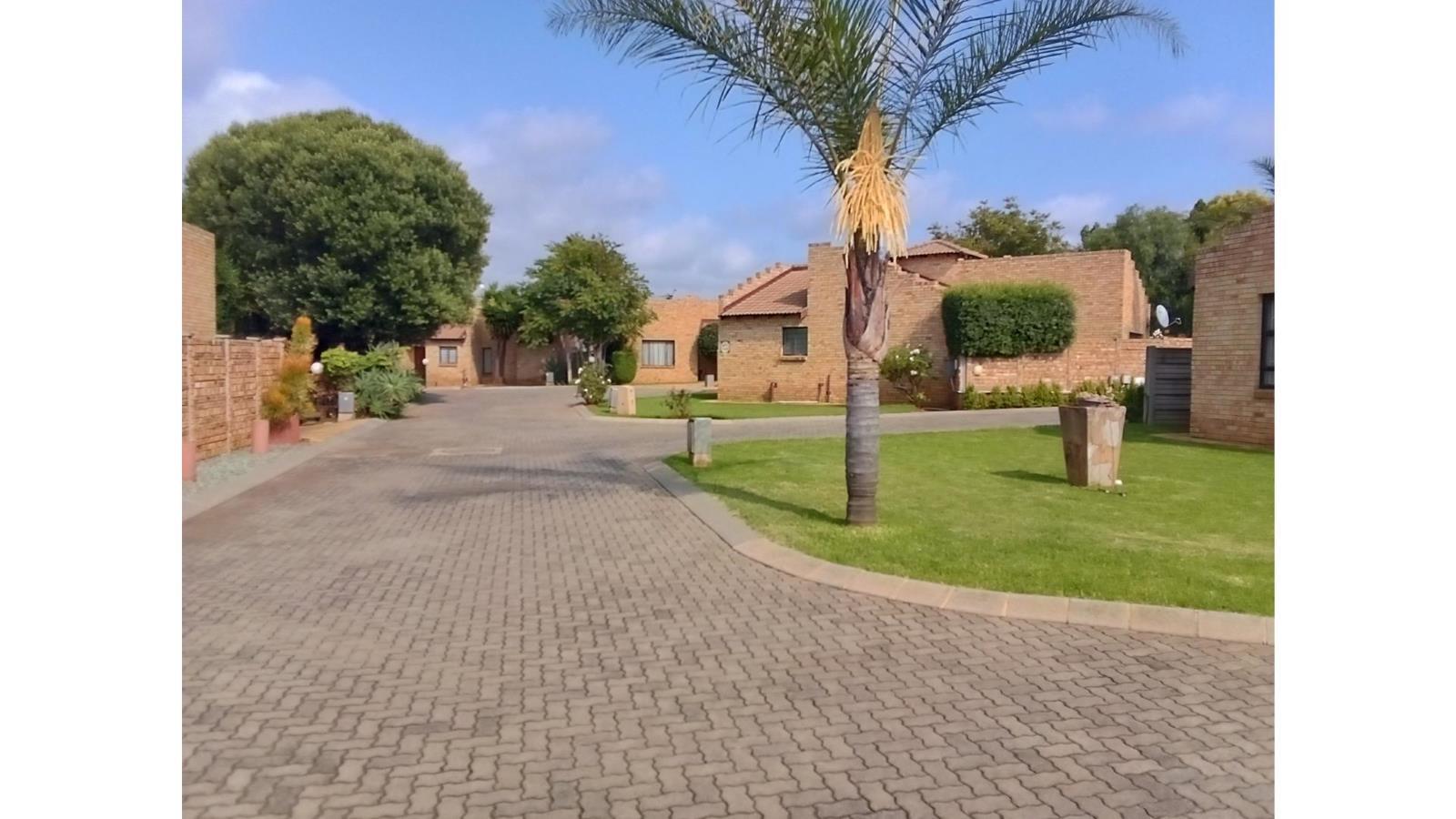 2 Bedroom Townhouse in Kibler Park