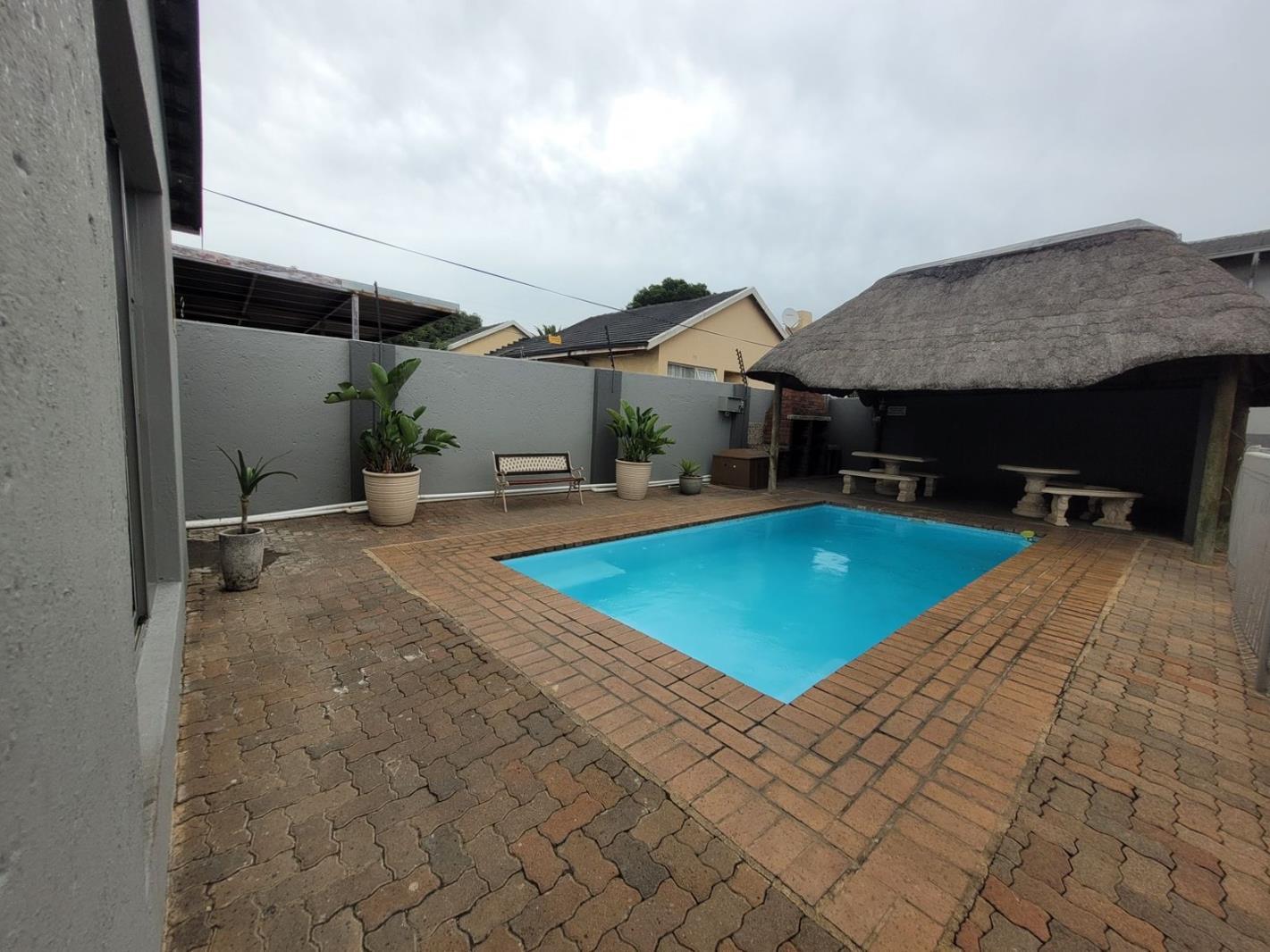2 Bedroom Apartment in Raceview