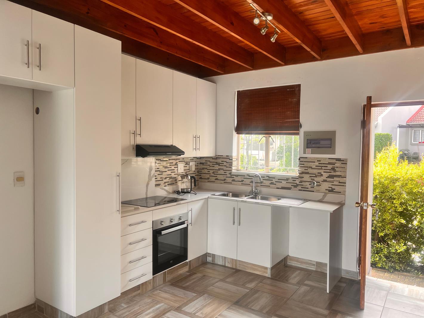 4 Bedroom Townhouse in Greenstone Hill