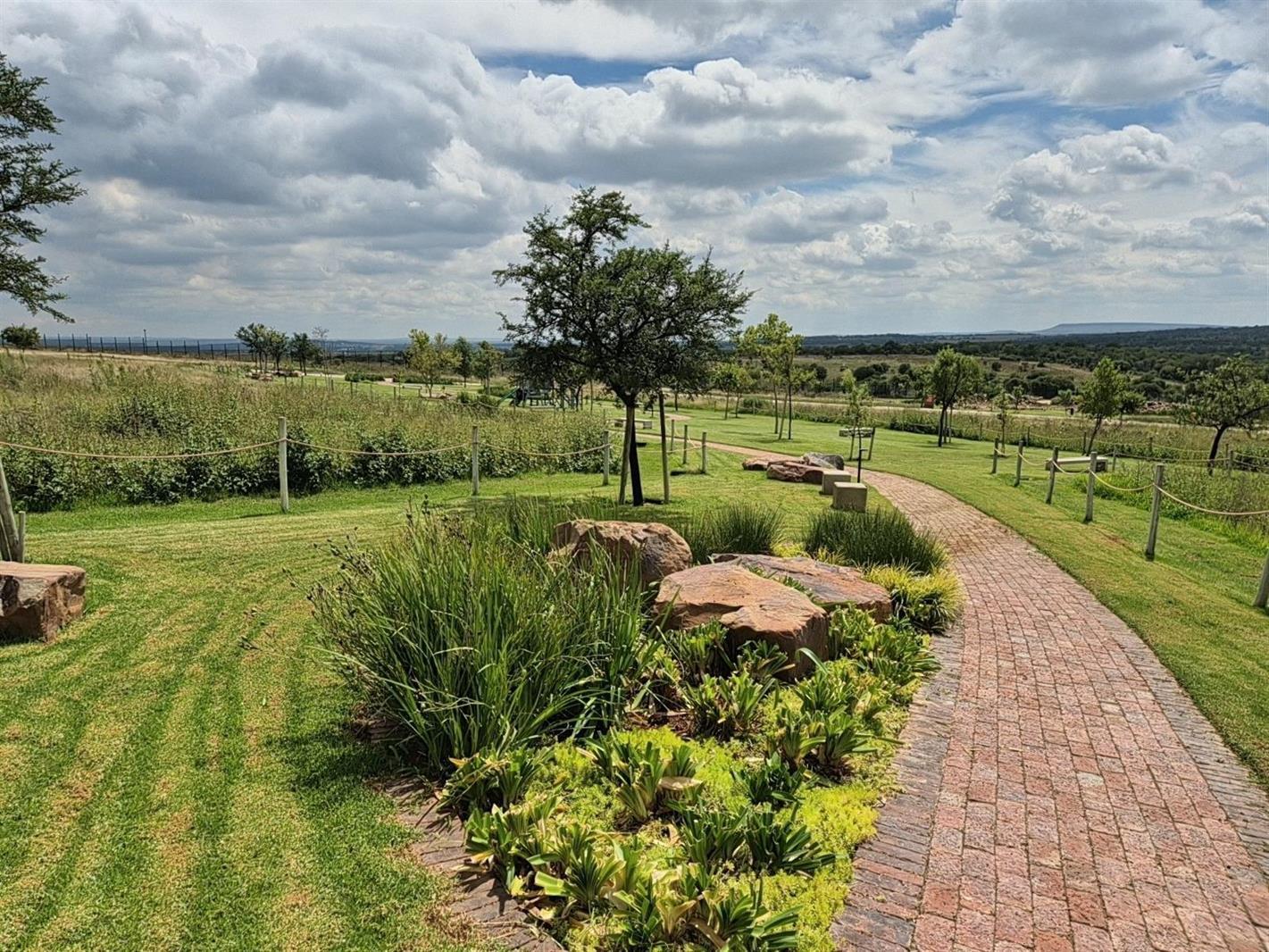 809 m² Land available in Potchefstroom Central