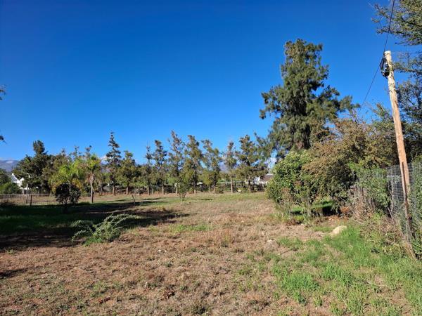 2 124 m² Land available in McGregor
