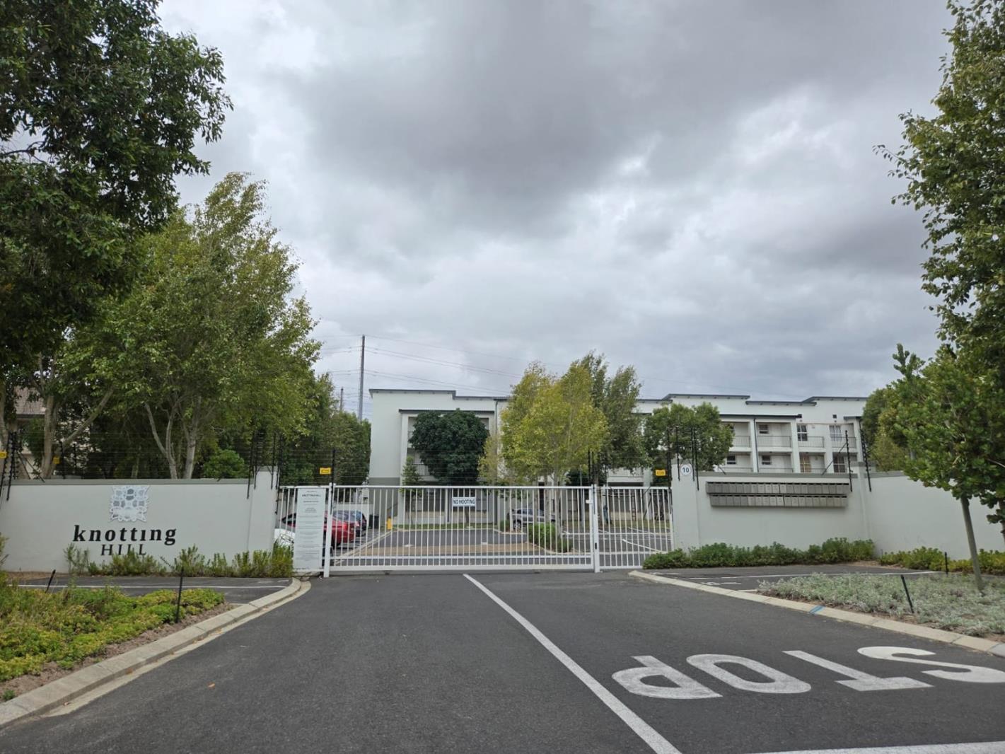 2 Bedroom Apartment in Buh Rein Estate