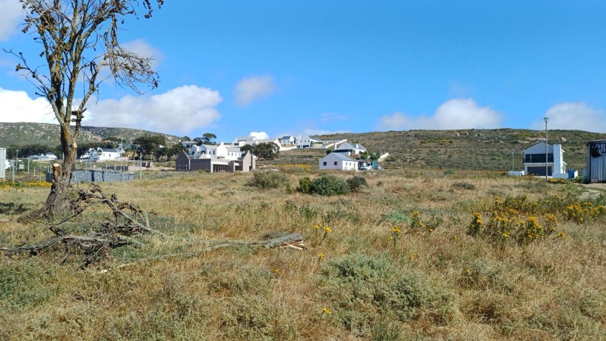 328 m² Land available in St Helena Views