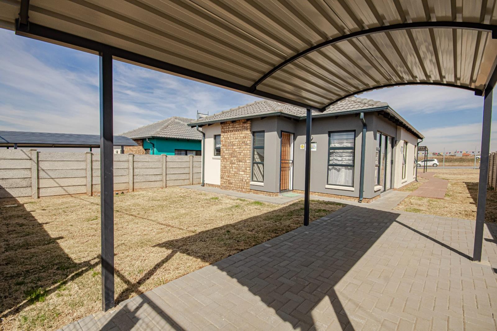 3 Bedroom House in Toekomsrus