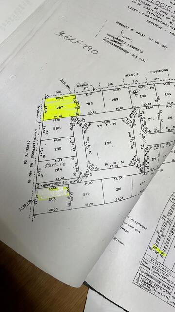981 m² Land available in Melodie
