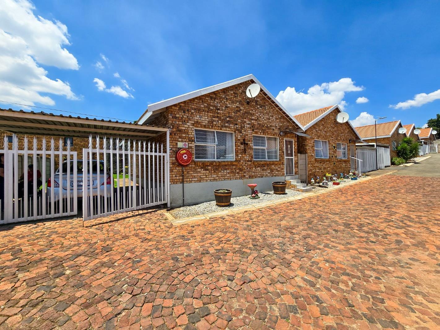 2 Bedroom Townhouse in Randgate