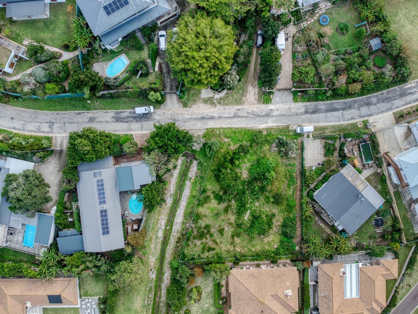 736 m² Land available in Whale Rock