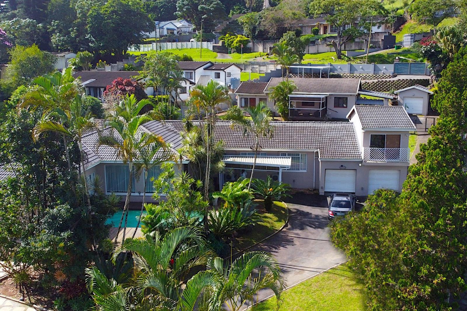 7 Bedroom House in Pinetown Central