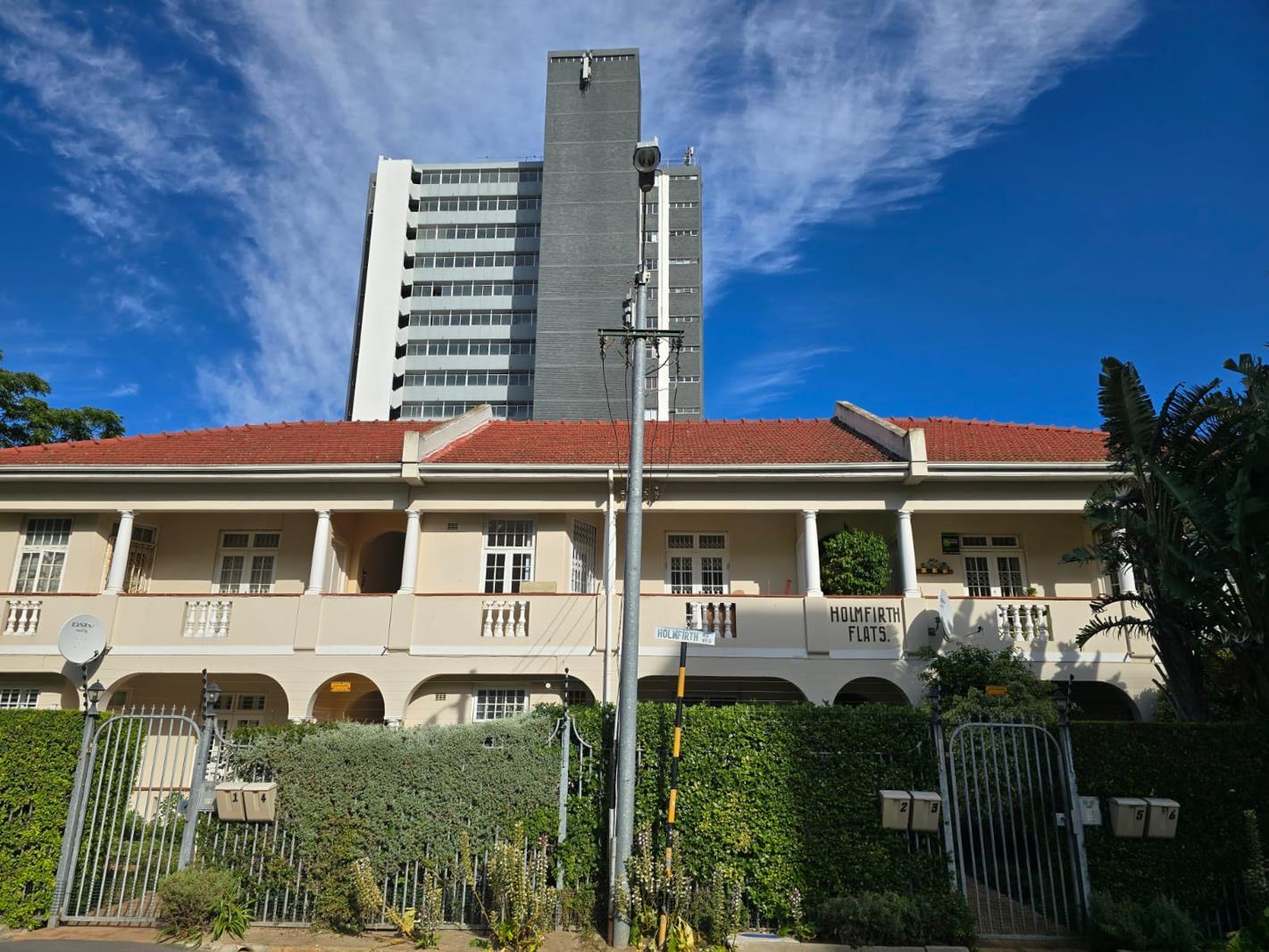 2 Bedroom Flat in Sea Point