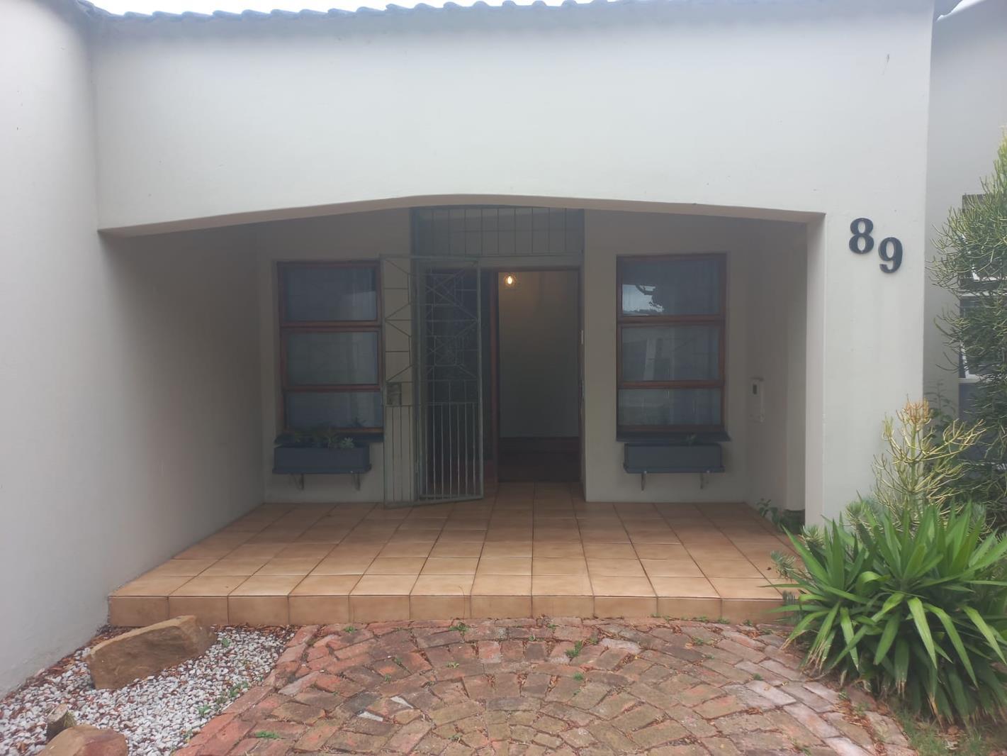3 Bedroom Garden Cottage in Bluewater Bay