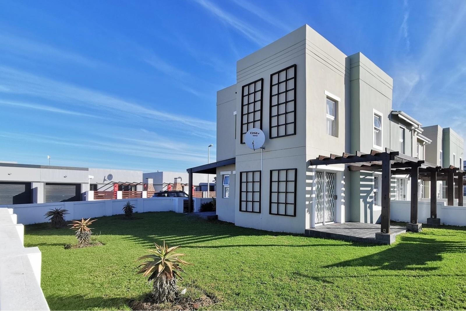 2 Bedroom House in Parsons Vlei