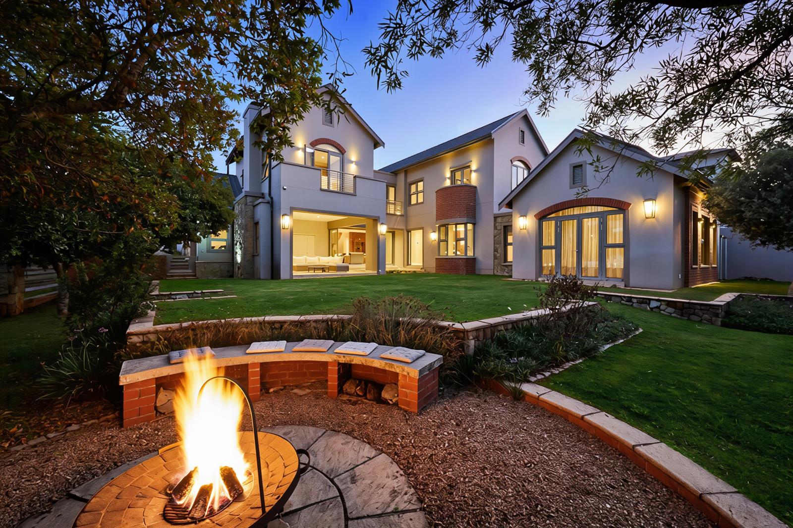 4 Bedroom House in Waterfall Country Estate