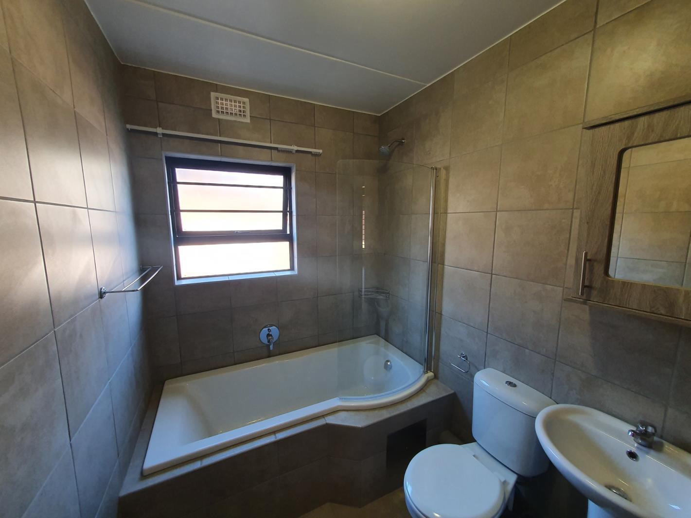 2 Bedroom Apartment in Pretorius Park