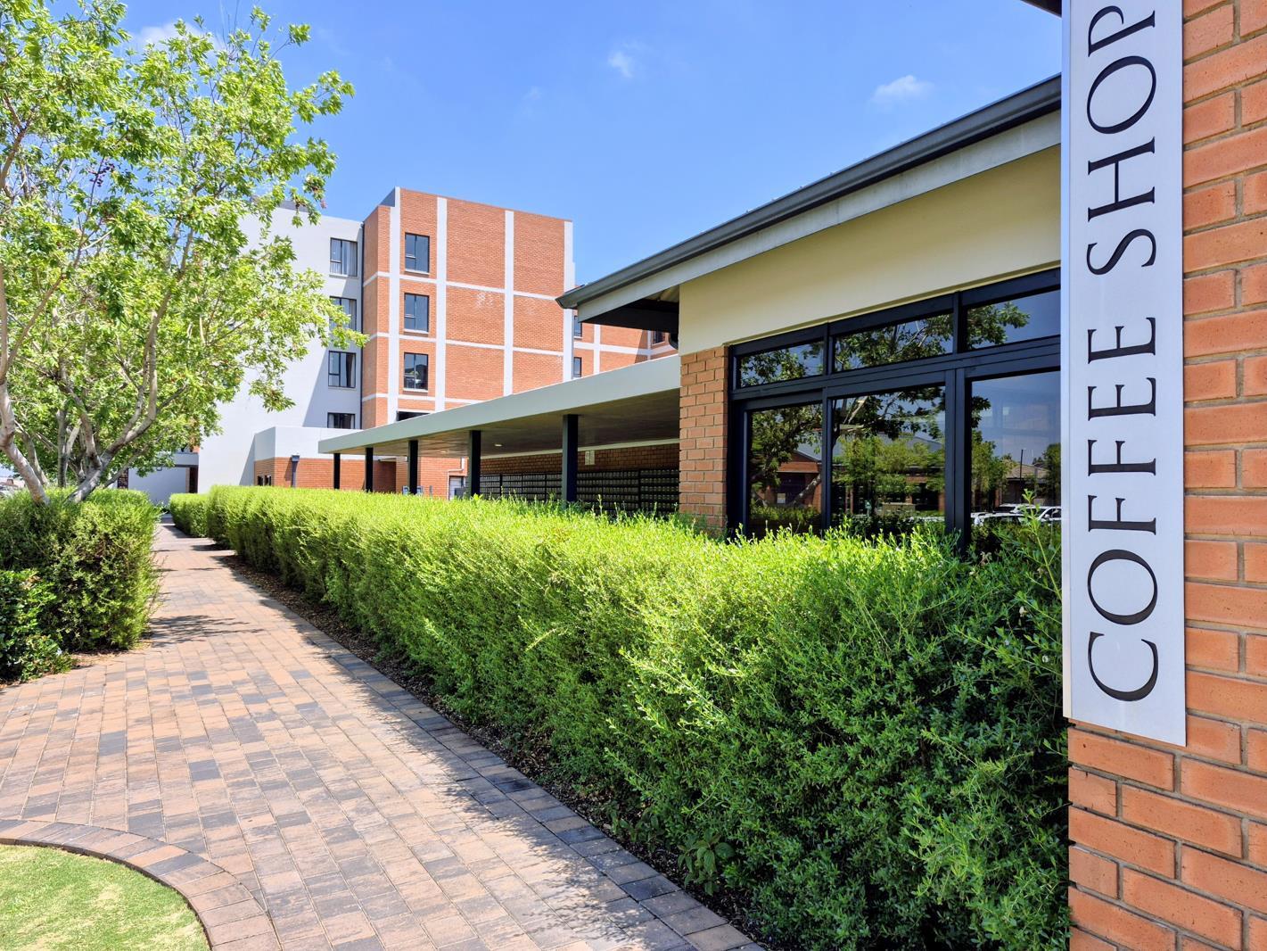 1 Bedroom Apartment in Waterkloof Ridge