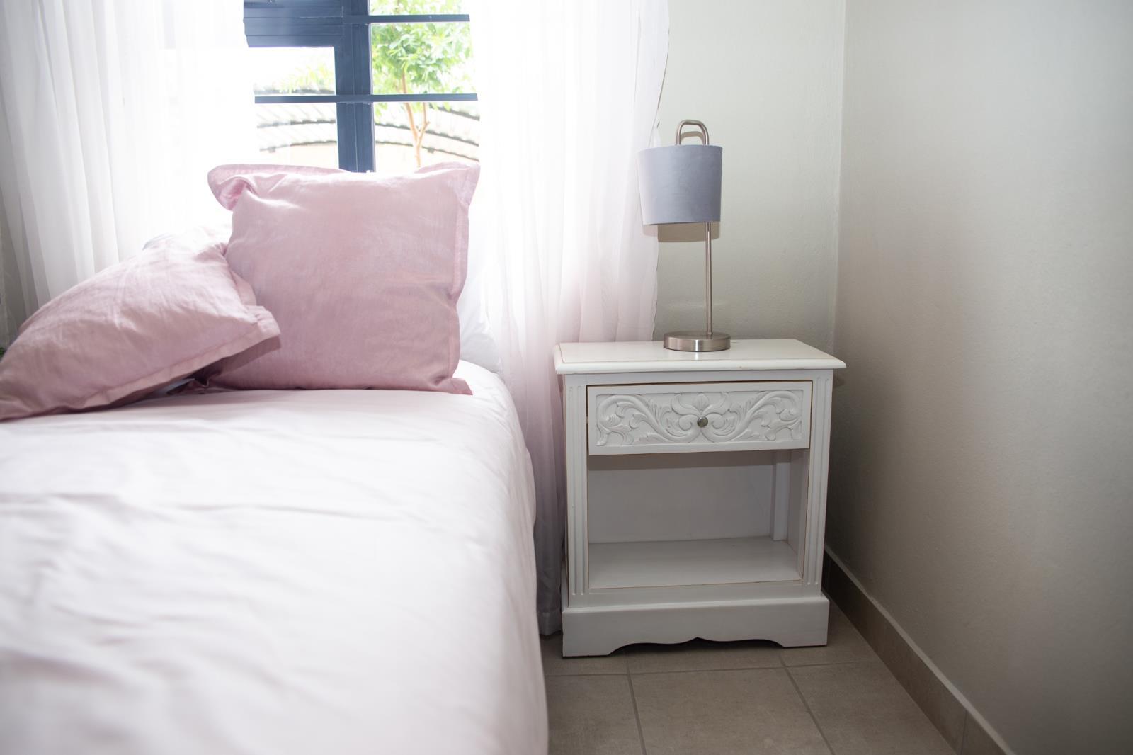 2 Bedroom Apartment in Lombardy Estate