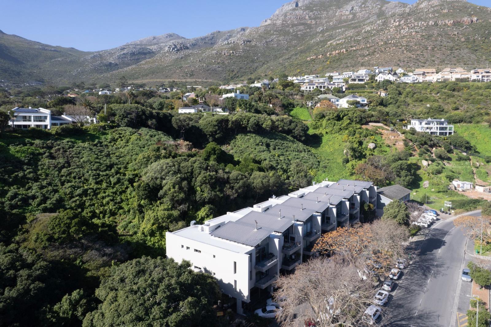 3 Bedroom Apartment in Scott Estate