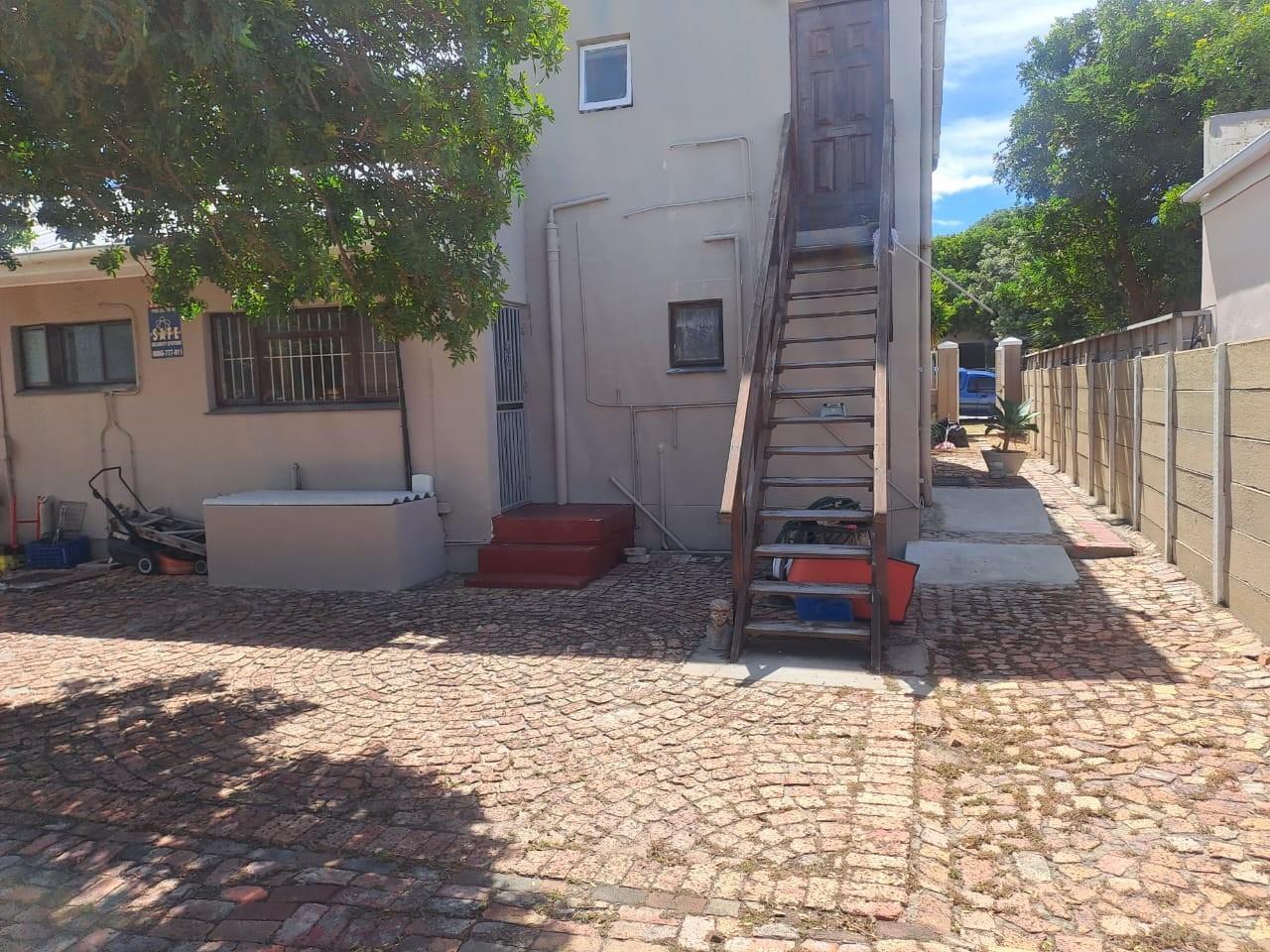 1 Bedroom Apartment in Sandbaai
