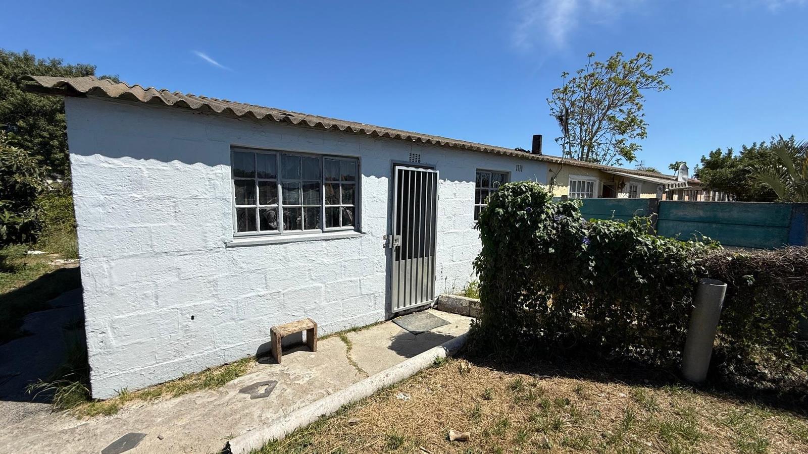 2 Bedroom House in Scottsdene