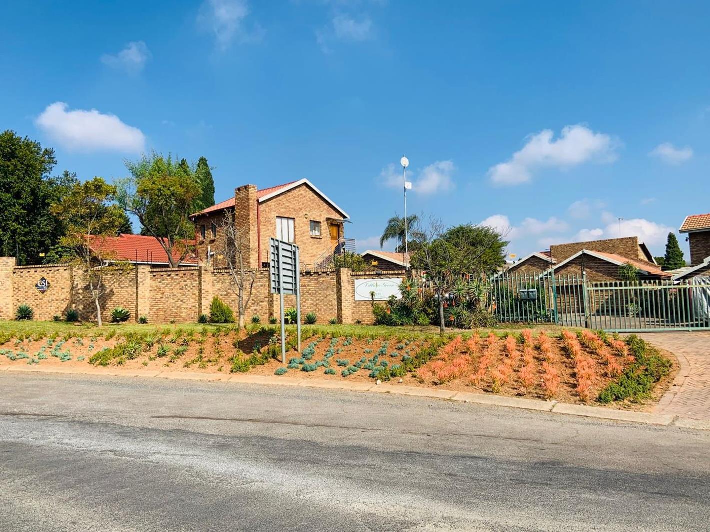 3 Bedroom Townhouse in Newlands