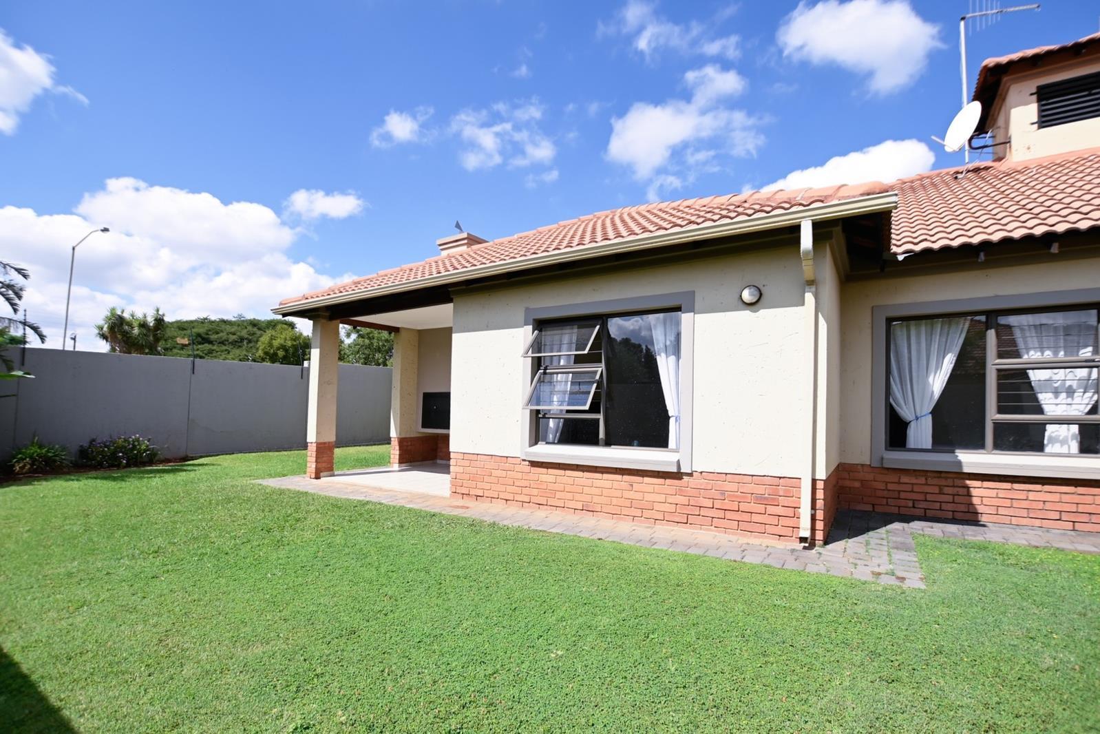 3 Bedroom Townhouse in Sinoville