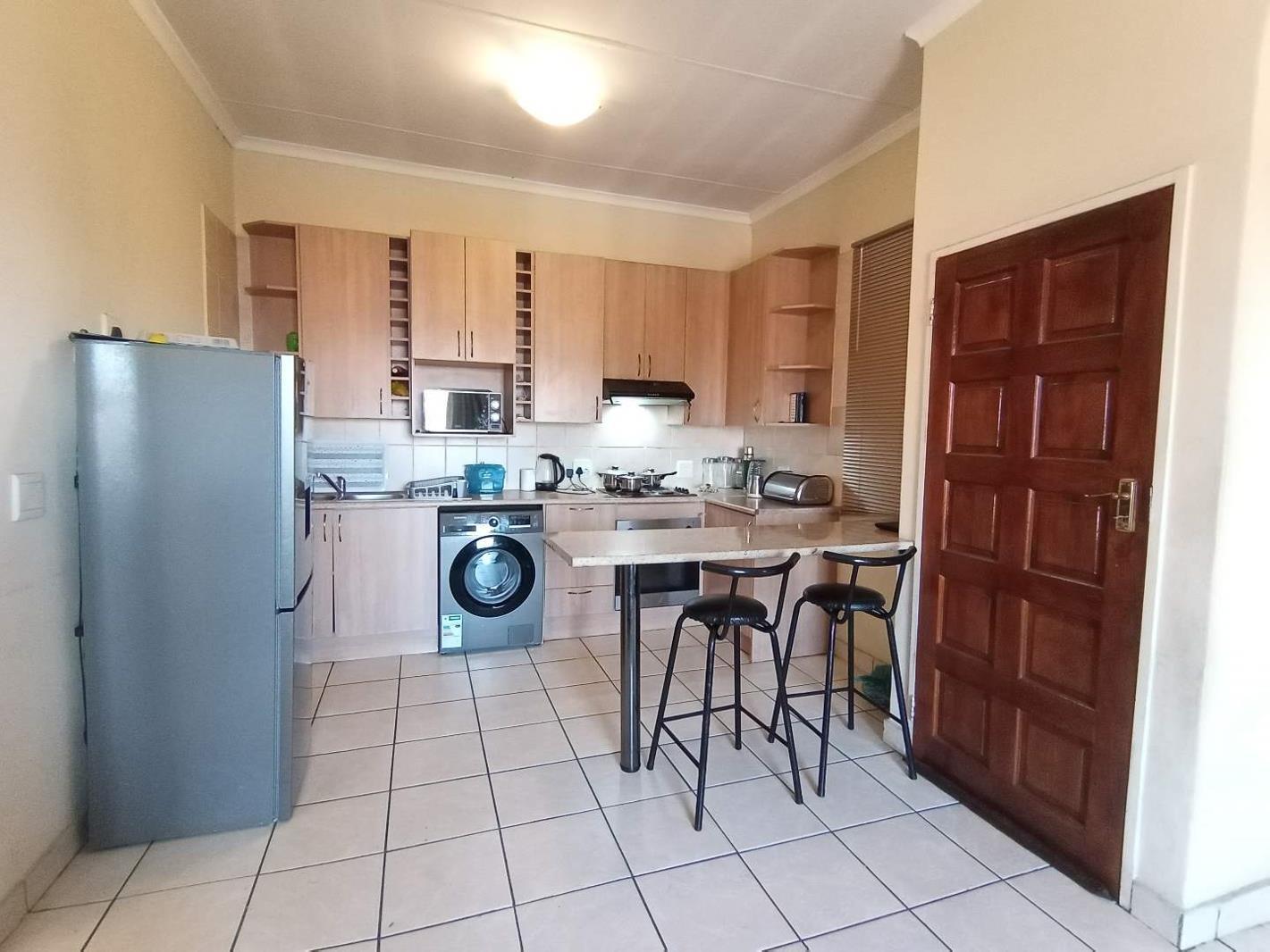 1 Bedroom Townhouse in Norkem Park