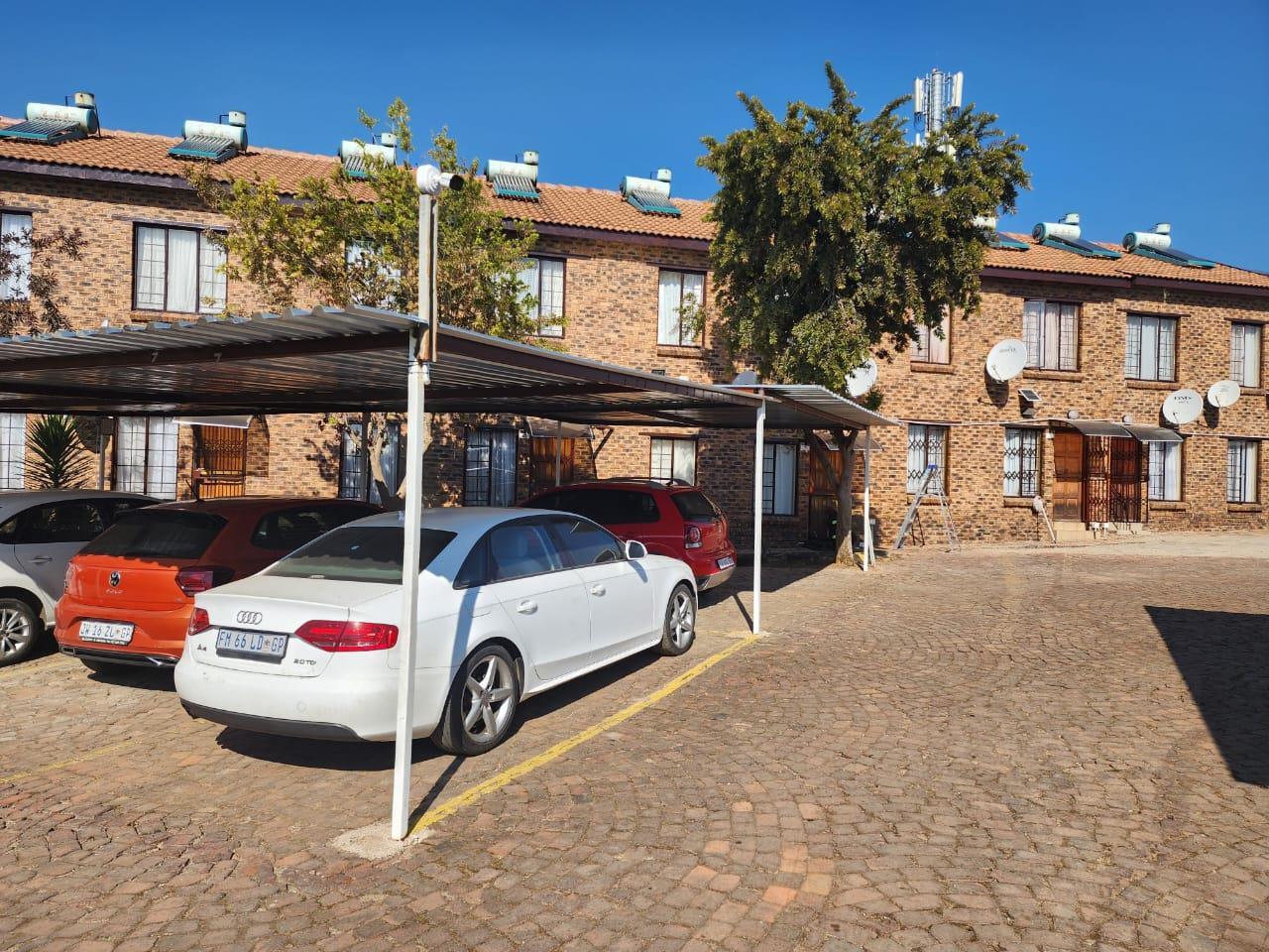 2 Bedroom Apartment in The Reeds
