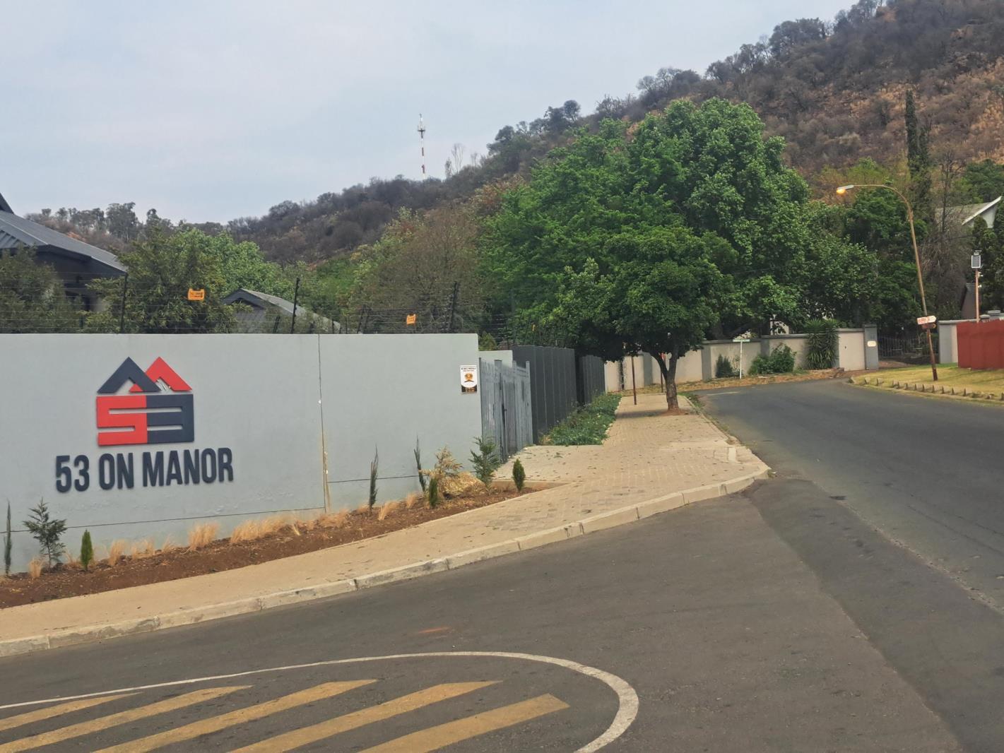 2 Bedroom Apartment in Alan Manor