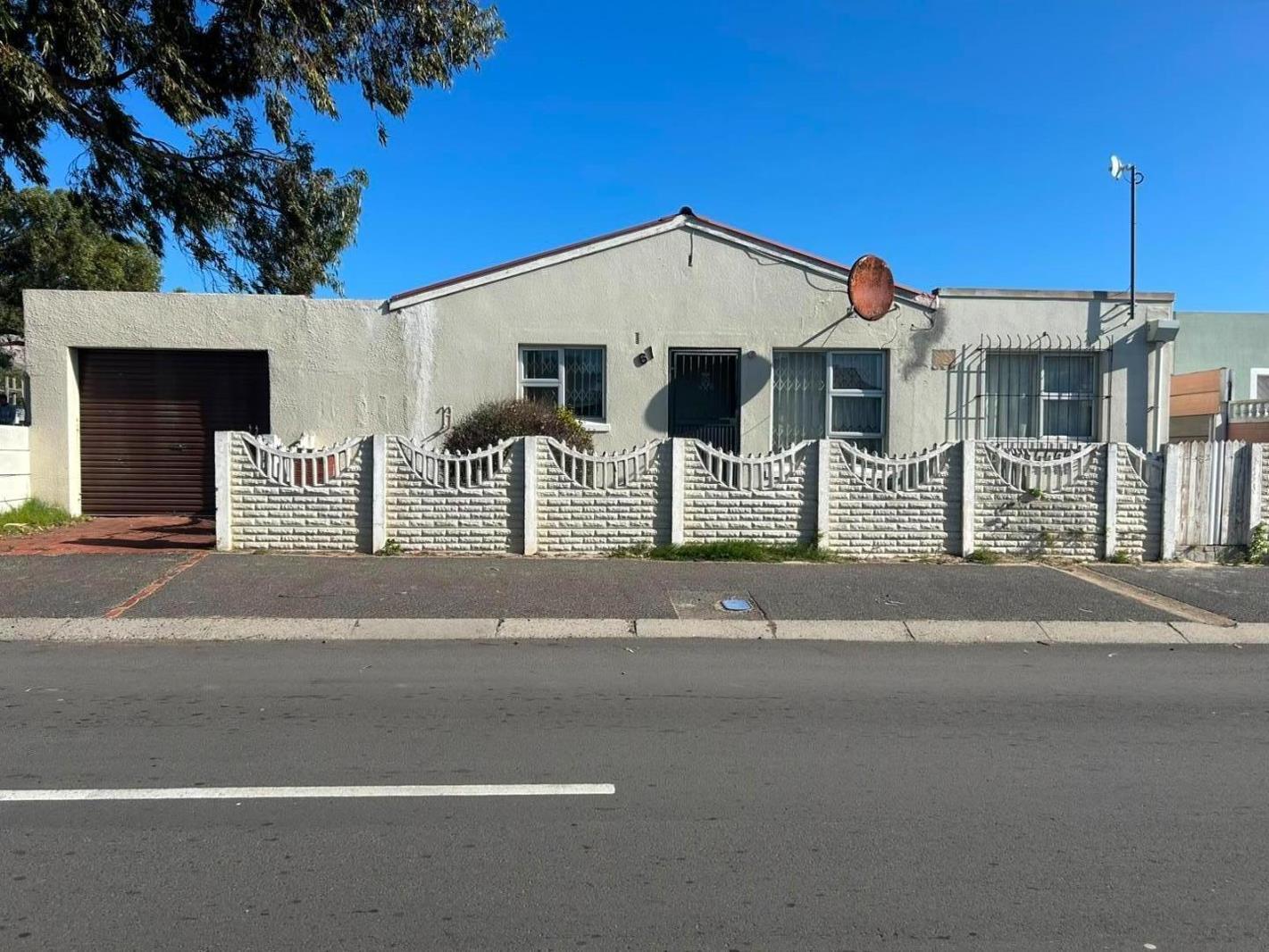 4 Bedroom House in Retreat