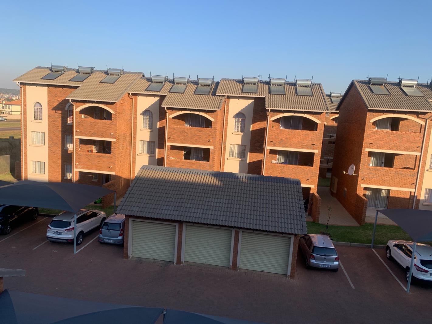 2 Bedroom Apartment in Stone Ridge Estate