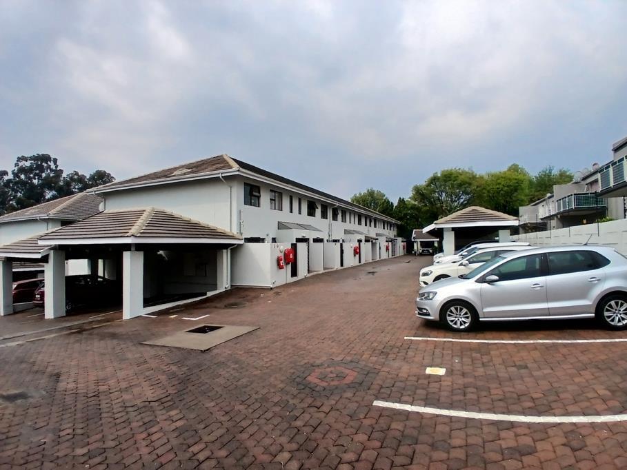 2 Bedroom Townhouse in Bedfordview