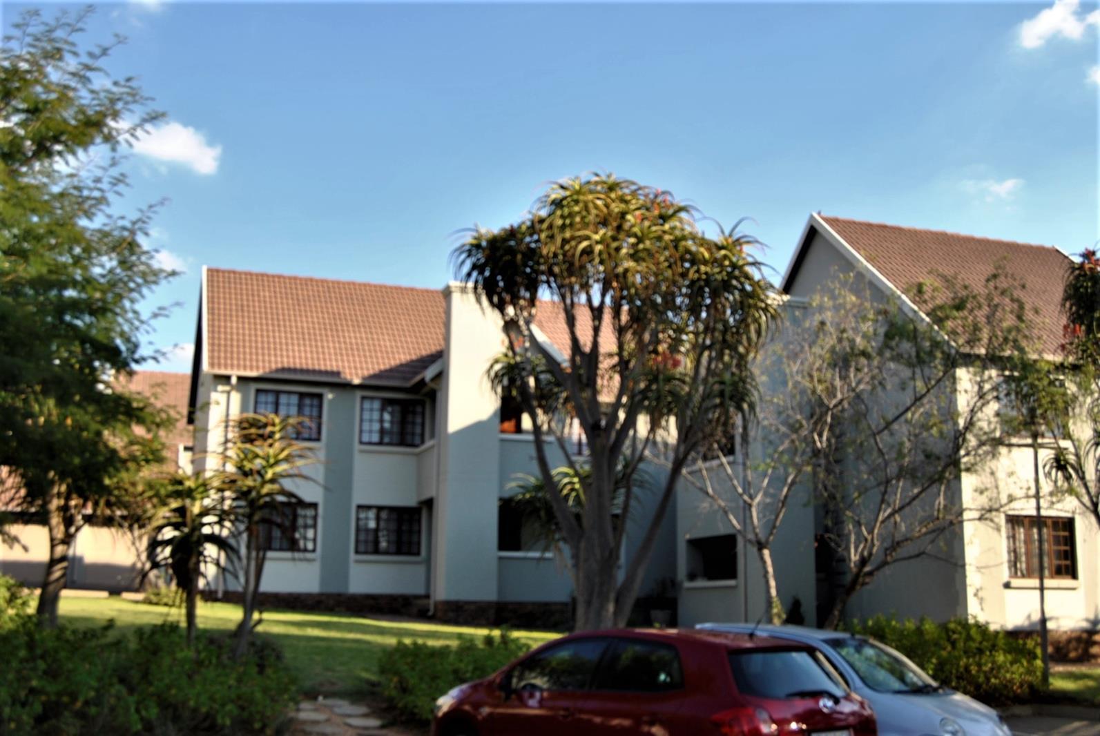 2 Bedroom Simplex in Olympus AH