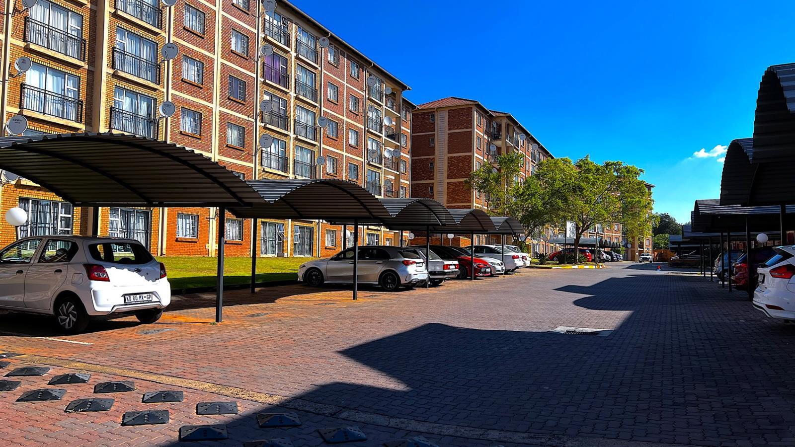 2 Bedroom Apartment in Karenpark