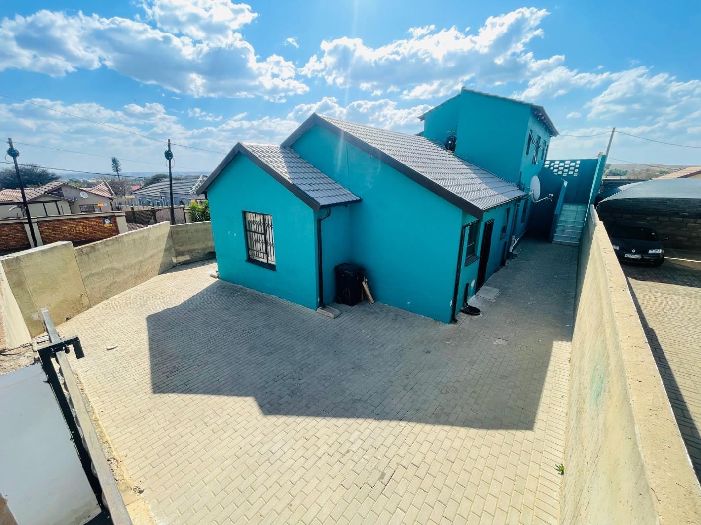 4 Bedroom House in Devland