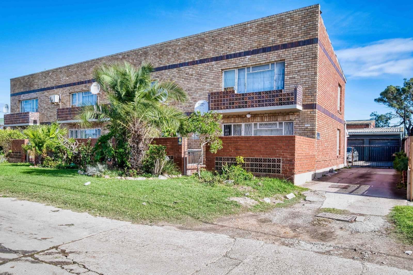 2 Bedroom House in Bethelsdorp