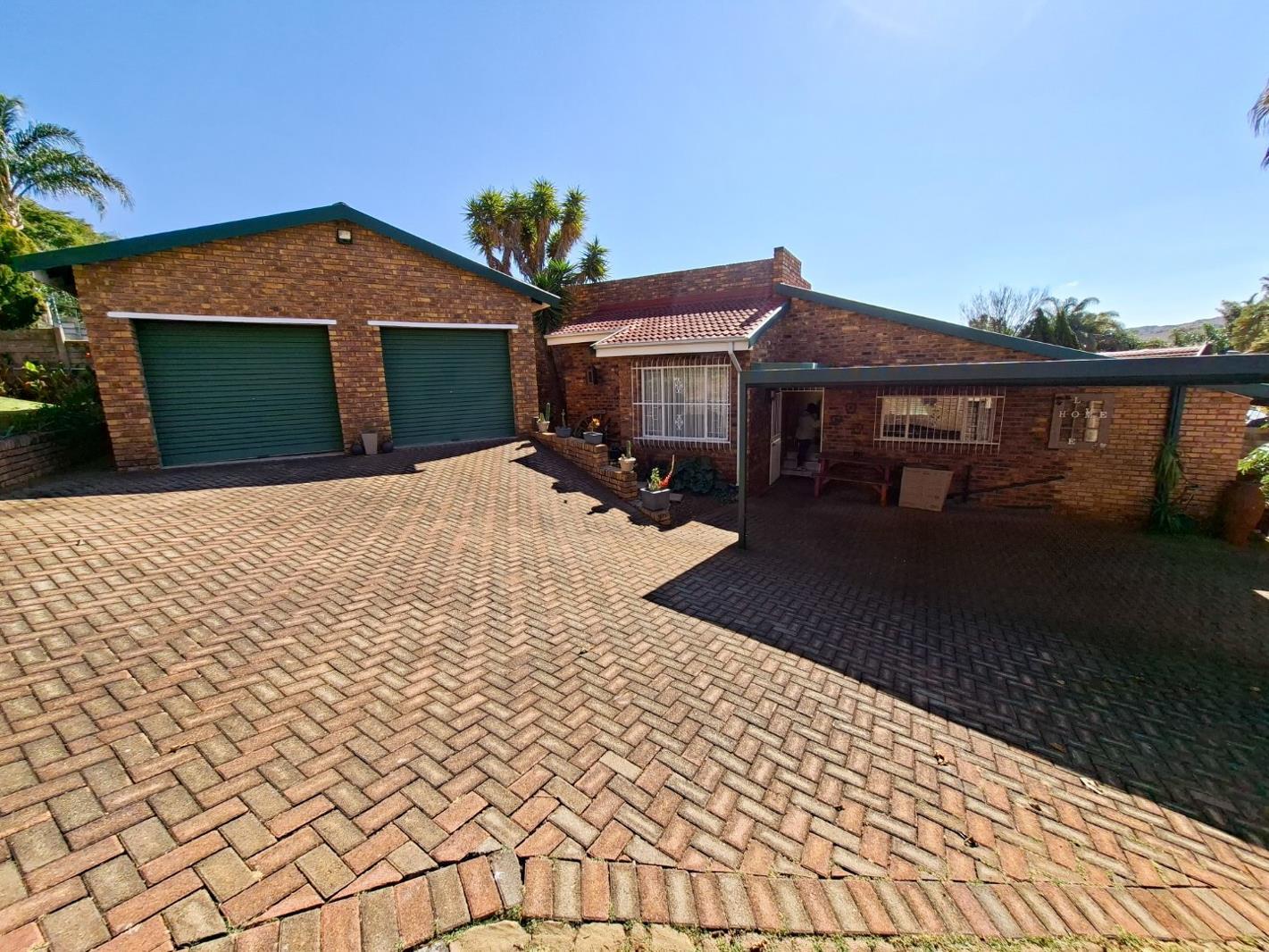 3 Bedroom House in Noordheuwel