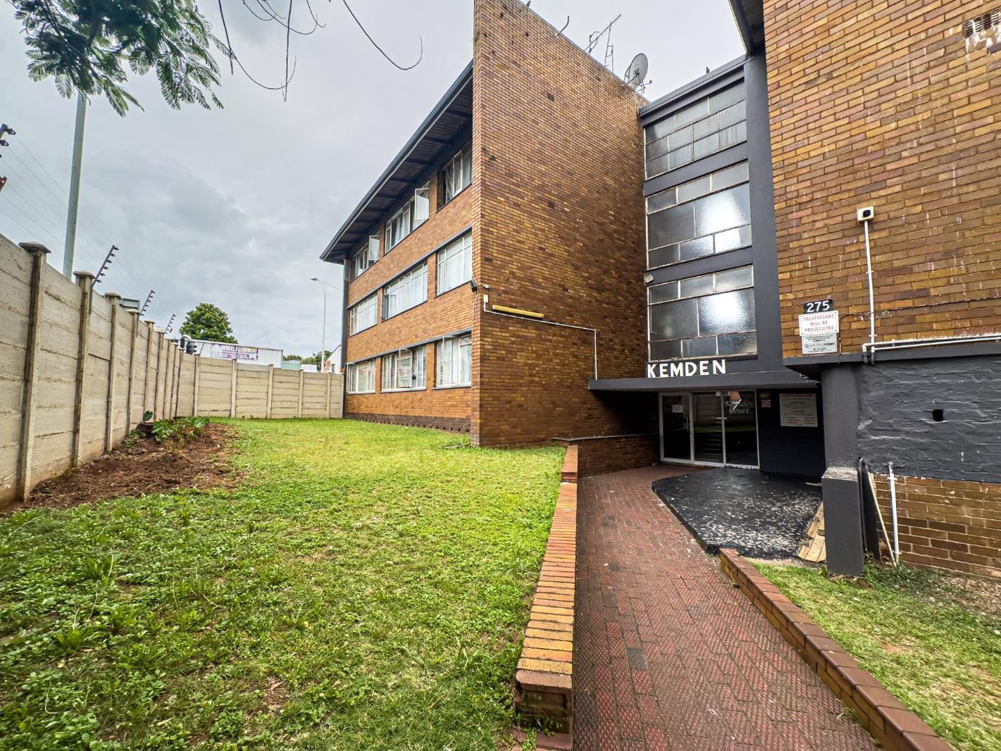 2 Bedroom Apartment in Bulwer