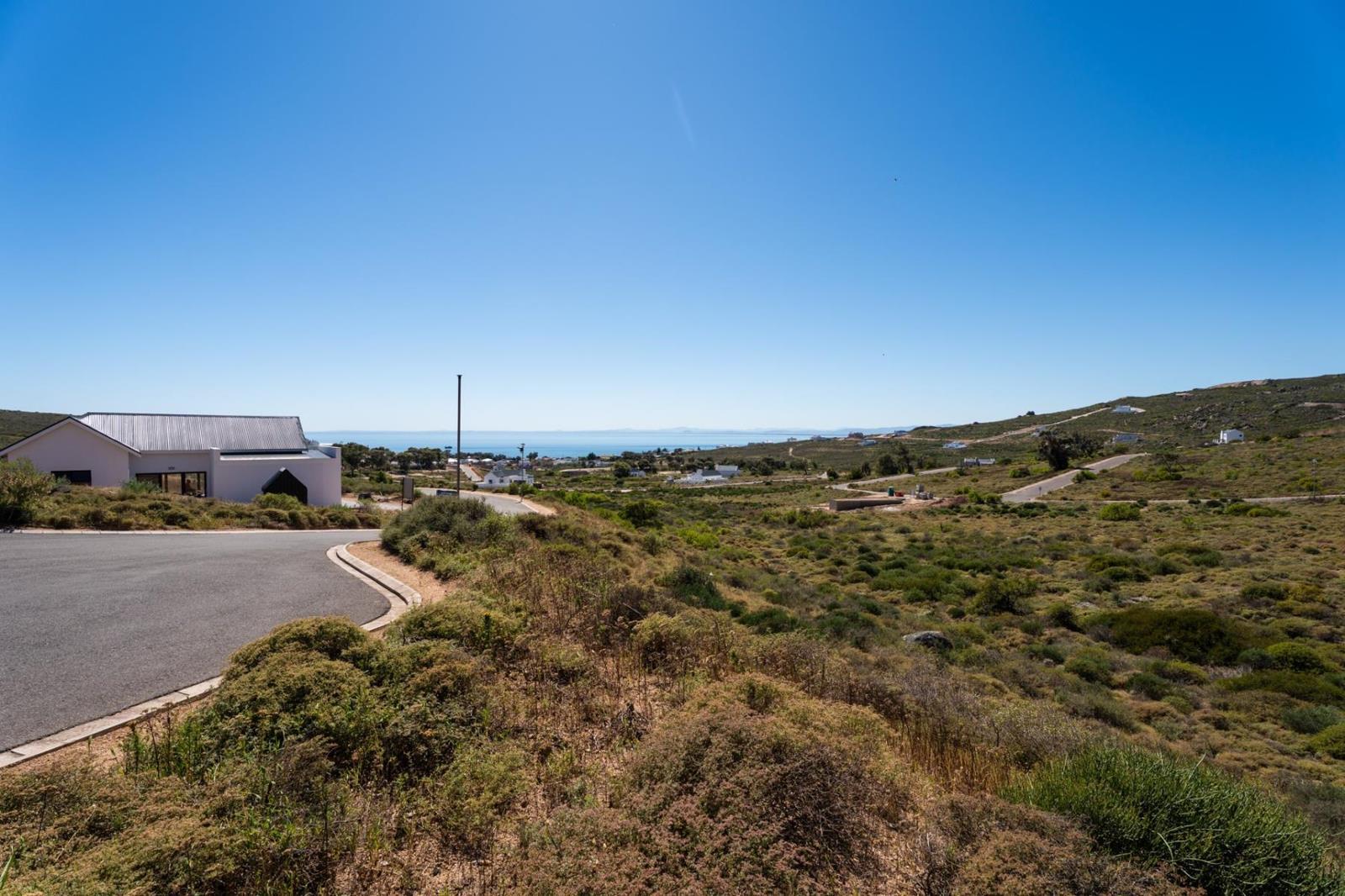 465 m² Land available in St Helena Views
