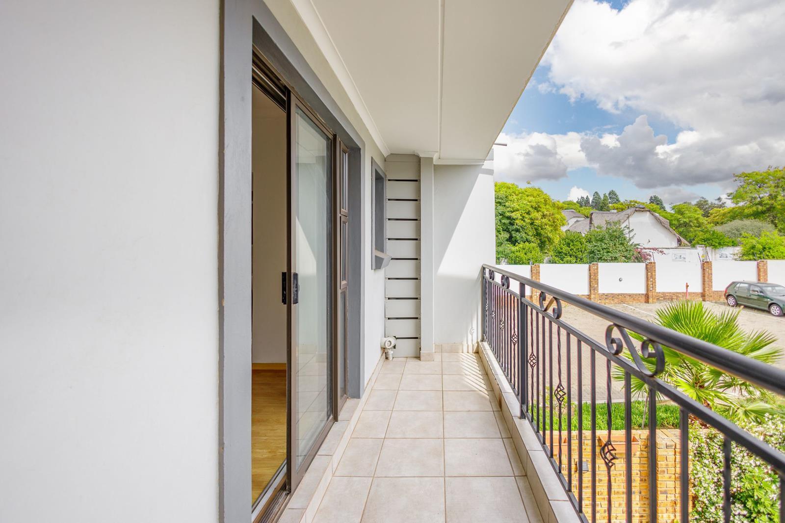 2 Bedroom Apartment in Crystal Park