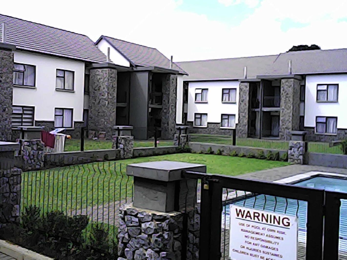 2 Bedroom Apartment in Glen Marais