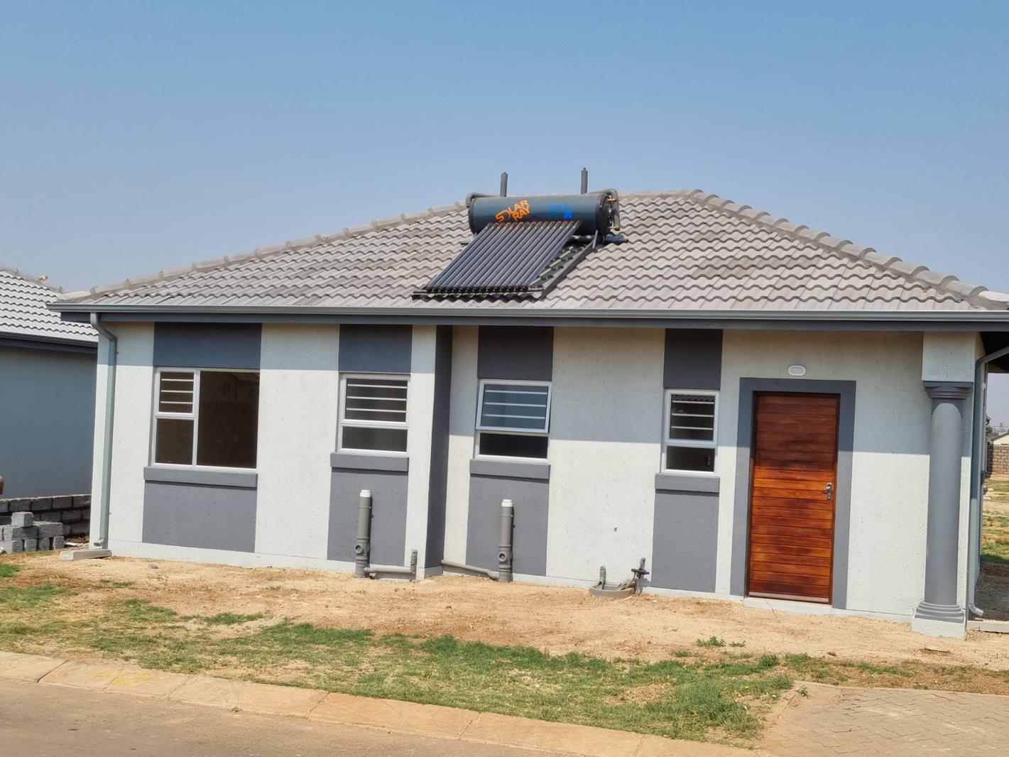 2 Bedroom House in Windmill Park