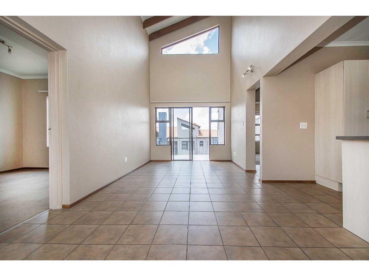 2 Bedroom Apartment in Honeydew