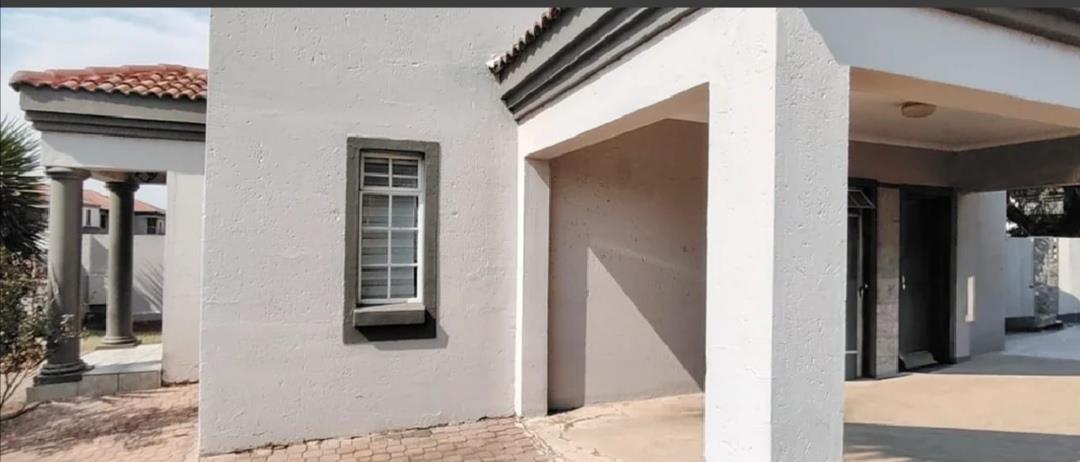 2 Bedroom Duplex in Brakpan North
