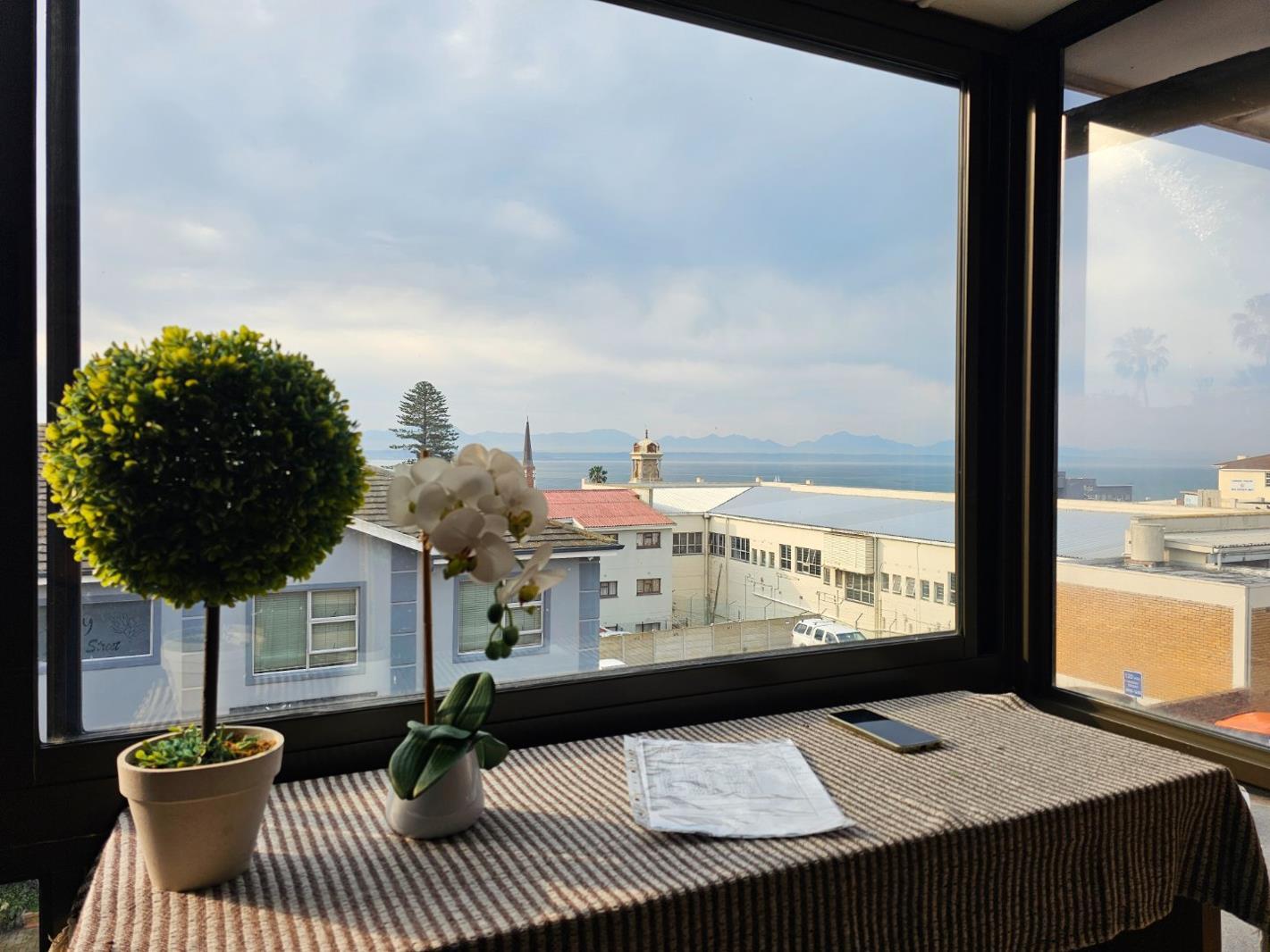 3 Bedroom Apartment in Mossel Bay Central
