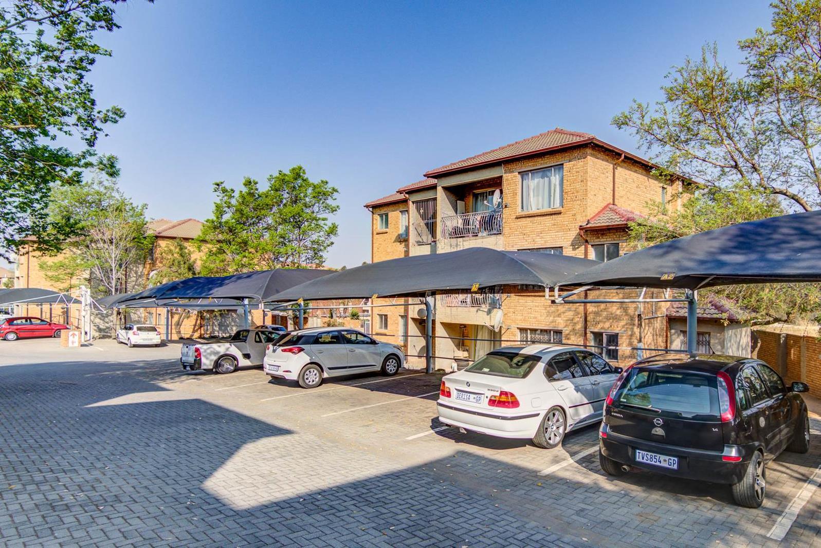 2 Bedroom Townhouse in Birchleigh